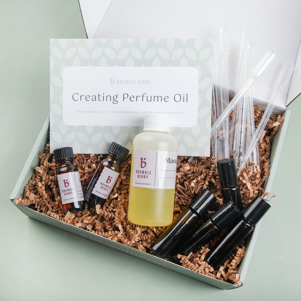 Mini Perfume Oil Kit image number null